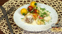 Фото к рецепту: Картофель с фрикадельками в соусе бешамель