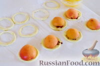 Фото приготовления рецепта: Слойки с абрикосами - шаг №8