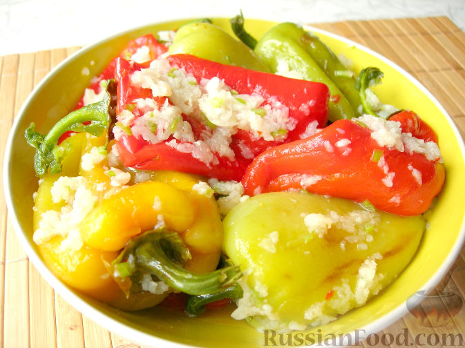 Вкусный Рецепт: Болгарский перец с помидором на сковороде