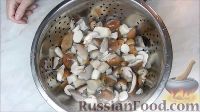 Фото приготовления рецепта: Маринованные грибы на зиму - шаг №4