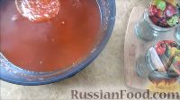 Фото приготовления рецепта: Сладкий томатный соус на зиму - шаг №9
