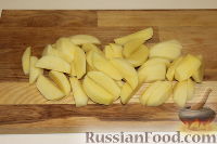 Фото приготовления рецепта: Кролик с картошкой и грибами в сметано-горчичном соусе - шаг №5