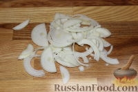 Фото приготовления рецепта: Кролик с картошкой и грибами в сметано-горчичном соусе - шаг №6