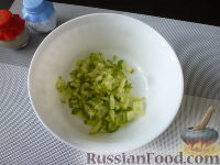 Фото приготовления рецепта: Окрошка на грибном бульоне с квасом - шаг №5