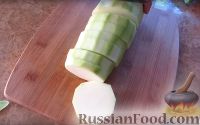 Фото приготовления рецепта: Кабачковая икра с болгарским перцем (из запечённых овощей) - шаг №2