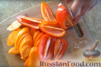Фото приготовления рецепта: Кабачковая икра с болгарским перцем (из запечённых овощей) - шаг №3