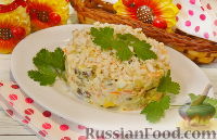 Фото к рецепту: Салат с белыми грибами и курицей