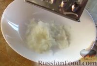 Фото приготовления рецепта: Ароматные фрикадельки в остром соусе - шаг №2