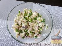 Фото приготовления рецепта: Фаршированные блинчики с тунцом, рисом и яйцом - шаг №6