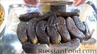Фото приготовления рецепта: Квашеные баклажаны с капустой - шаг №5