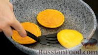 Фото приготовления рецепта: Лимонные панкейки с шоколадом - шаг №12
