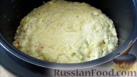 Фото приготовления рецепта: Картофельная запеканка с курицей (в мультиварке) - шаг №9