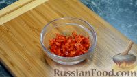 Фото приготовления рецепта: Запеканка из баклажанов с сыром и томатным соусом - шаг №9