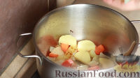 Фото приготовления рецепта: Грибной суп-пюре с лисичками - шаг №3