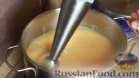 Фото приготовления рецепта: Грибной суп-пюре с лисичками - шаг №5