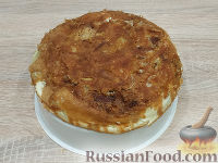 Фото приготовления рецепта: Мясной пирог "Ленивец" в мультиварке - шаг №10