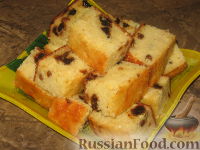 Фото приготовления рецепта: Имбирно-творожный пирог с сухофруктами - шаг №6