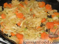 Фото приготовления рецепта: Украинская печеня в горшочке - шаг №4