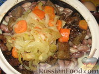 Фото приготовления рецепта: Украинская печеня в горшочке - шаг №8