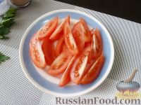 Фото приготовления рецепта: Запечённый язык с помидорами - шаг №4