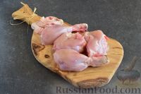 Фото приготовления рецепта: Цыпленок в ореховом соусе - шаг №2