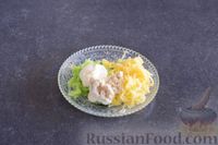 Фото приготовления рецепта: Закуска из ветчины и сыра с соусом из хрена - шаг №4