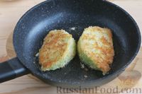 Фото приготовления рецепта: Шницели из белокочанной капусты - шаг №10