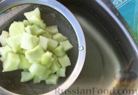 Фото приготовления рецепта: Яблочный штрудель - шаг №9