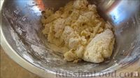 Фото приготовления рецепта: Картофельные пирожки с грибами - шаг №4