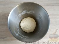 Фото приготовления рецепта: Жареные пирожки с картошкой и укропом - шаг №5