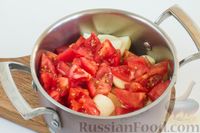 Фото приготовления рецепта: Суп-пюре из картофеля и помидоров, с баклажанами - шаг №7