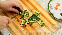 Фото приготовления рецепта: Сырно-овощная шаурма с аджикой и соусом терияки - шаг №3