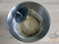 Фото приготовления рецепта: Лангош из картофельного дрожжевого теста - шаг №9