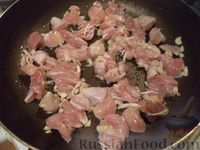 Фото приготовления рецепта: Овощное рагу с курицей с грибами - шаг №13