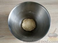 Фото приготовления рецепта: Пирог с вишнёвым вареньем - шаг №5