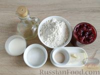 Фото приготовления рецепта: Пирог с вишнёвым вареньем - шаг №1