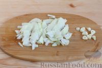 Фото приготовления рецепта: Картофельная запеканка с грибами - шаг №3