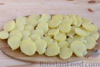 Фото приготовления рецепта: Картофельная запеканка с грибами - шаг №9