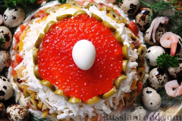 Салат «Морская жемчужина» с креветками и кальмарами — рецепт с фото пошагово