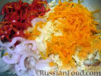 Фото приготовления рецепта: Салат из капусты «Закусон» - шаг №6