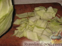 Фото приготовления рецепта: Восточный салат из капусты - шаг №4