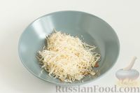 Фото приготовления рецепта: Картофель в заливке с копчёным сыром - шаг №4