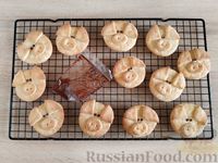 Фото приготовления рецепта: Творожное печенье "Поросята" - шаг №14