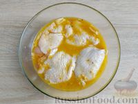 Фото приготовления рецепта: Запечённая курица с апельсинами - шаг №6