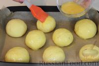 Фото приготовления рецепта: Тыквенные булочки с сыром - шаг №11