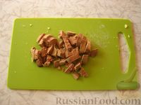 Фото приготовления рецепта: Румынский дроб из куриной печени - шаг №4