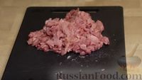 Фото приготовления рецепта: Необычный праздничный салат с мясом - шаг №3