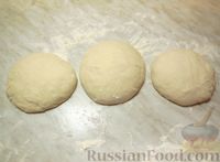 Фото приготовления рецепта: Осетинский пирог с капустой и сыром (кабускаджин) - шаг №15