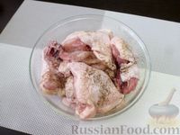 Фото приготовления рецепта: Курица в чесночном соусе - шаг №2