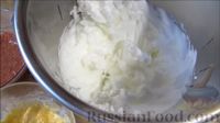 Фото приготовления рецепта: Праздничный рулет с творожным сыром - шаг №4